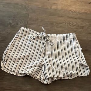 Brandy melville shorts